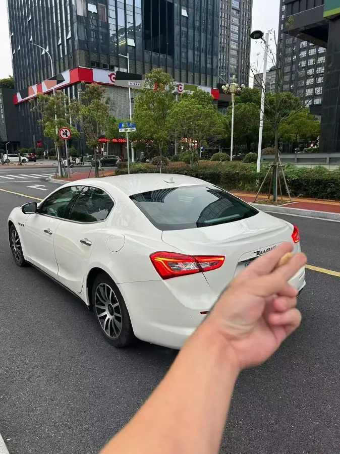 2018 Maserati Ghibli 3.0T 350HP V6 8AT,autocango,china used car exporter,china ev exporter,chinese used car exporter,chinese used ev exporter