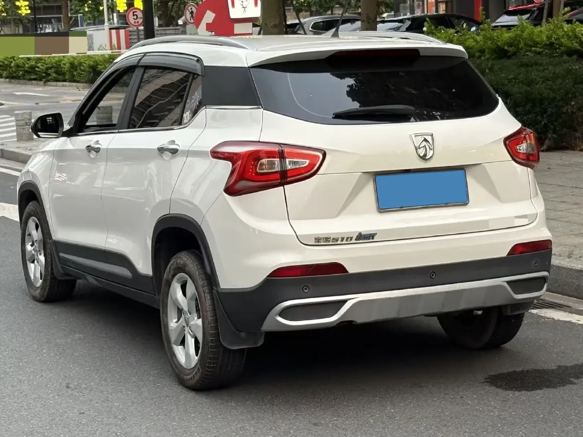 2017 BaoJun 310W 1.5L 105HP L4 6MT,autocango,china used car exporter,china ev exporter,chinese used car exporter,chinese used ev exporter