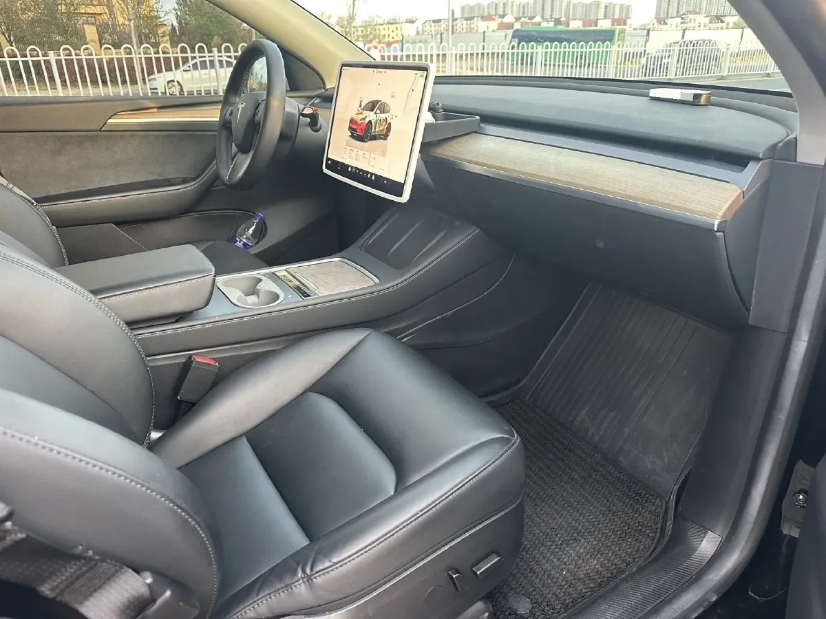 2022 Tesla Model Y BEV 60KWH,autocango,china used car exporter,china ev exporter,chinese used car exporter,chinese used ev exporter