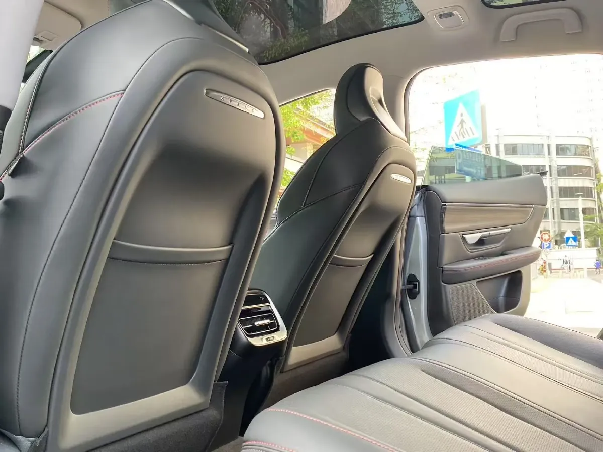 2020 Xpeng P7 BEV 70.8KWH,autocango,china used car exporter,china ev exporter,chinese used car exporter,chinese used ev exporter