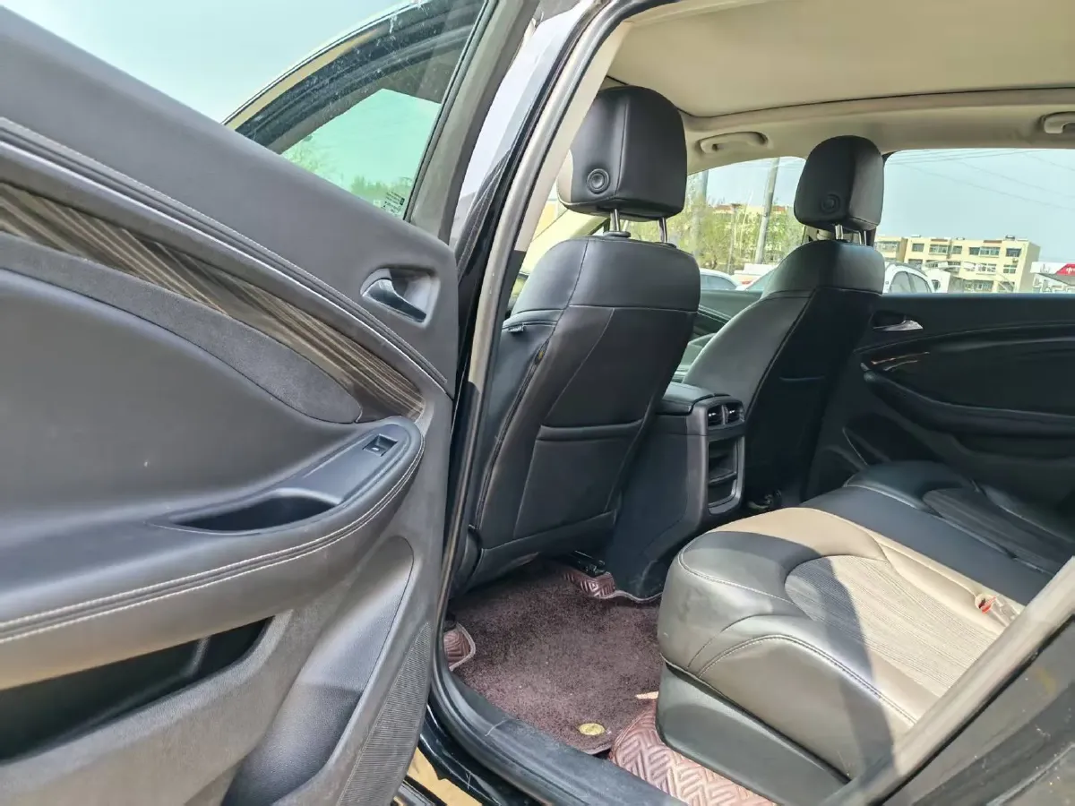 2021 Buick EnvisionPlus 1.5T 169HP L4 7DCT,autocango,china used car exporter,china ev exporter,chinese used car exporter,chinese used ev exporter