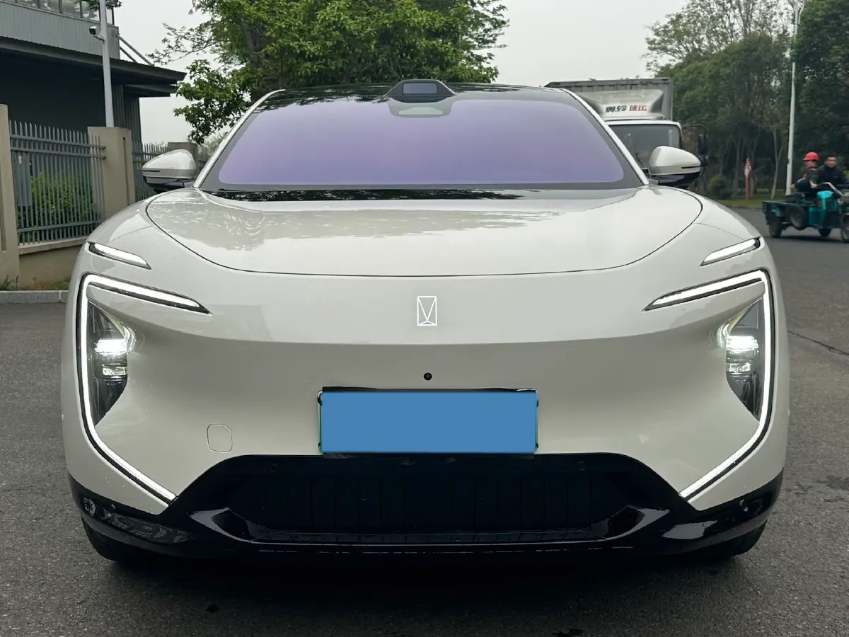 2026 Avatr 07 BEV,autocango,china used car exporter,china ev exporter,chinese used car exporter,chinese used ev exporter