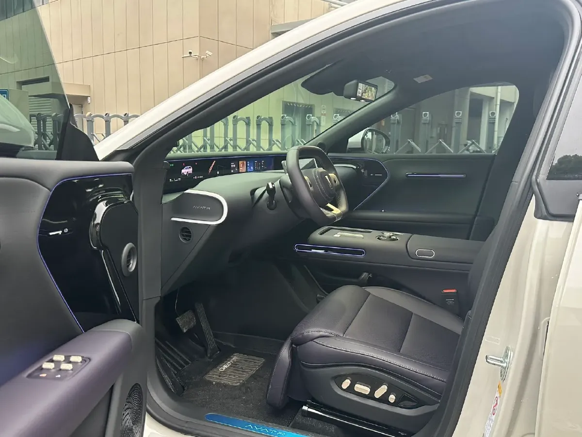 2026 Avatr 07 BEV,autocango,china used car exporter,china ev exporter,chinese used car exporter,chinese used ev exporter