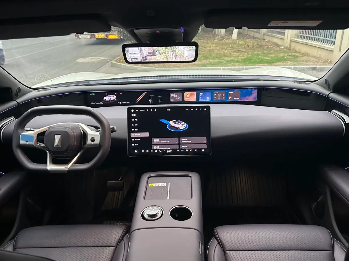 2026 Avatr 07 BEV,autocango,china used car exporter,china ev exporter,chinese used car exporter,chinese used ev exporter