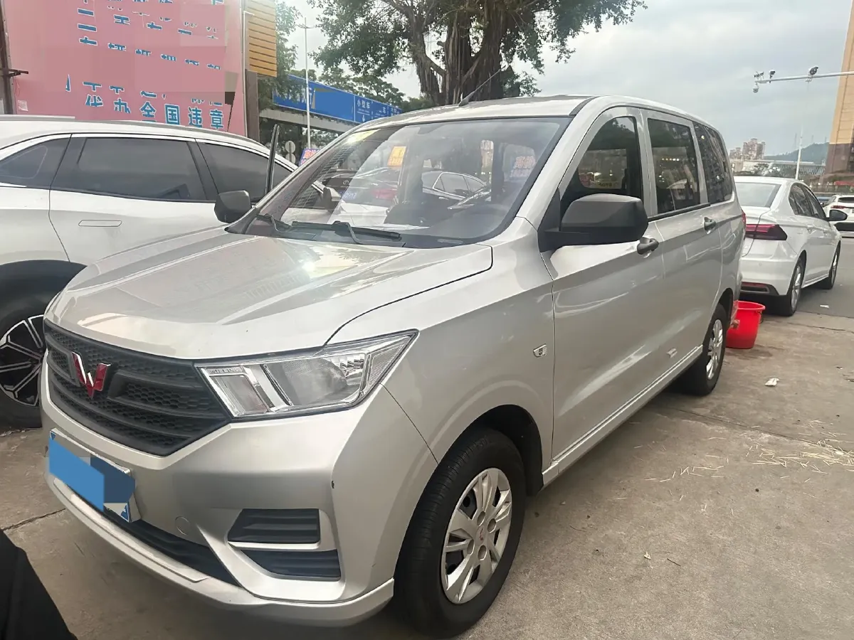 2021 Yema SiPaiKa 1.5L 109HP L4 5MT,autocango,china used car exporter,china ev exporter,chinese used car exporter,chinese used ev exporter