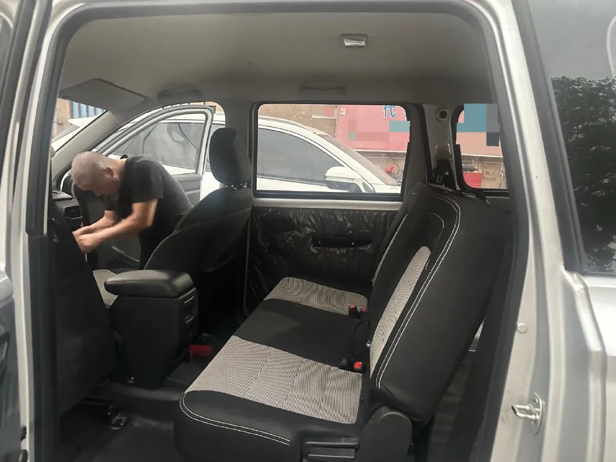 2021 Yema SiPaiKa 1.5L 109HP L4 5MT,autocango,china used car exporter,china ev exporter,chinese used car exporter,chinese used ev exporter