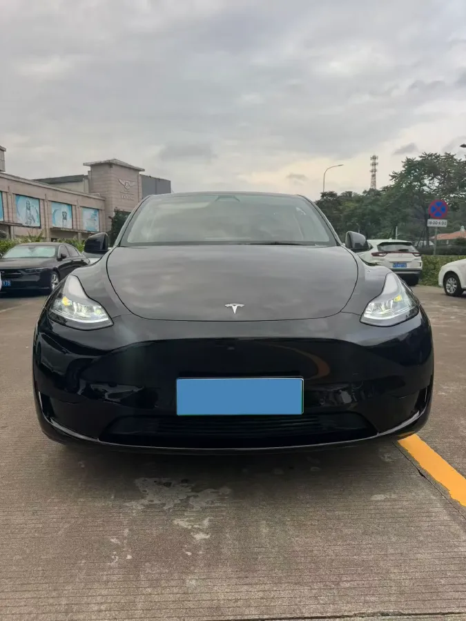 2022 Tesla Model Y BEV 60KWH,autocango,china used car exporter,china ev exporter,chinese used car exporter,chinese used ev exporter