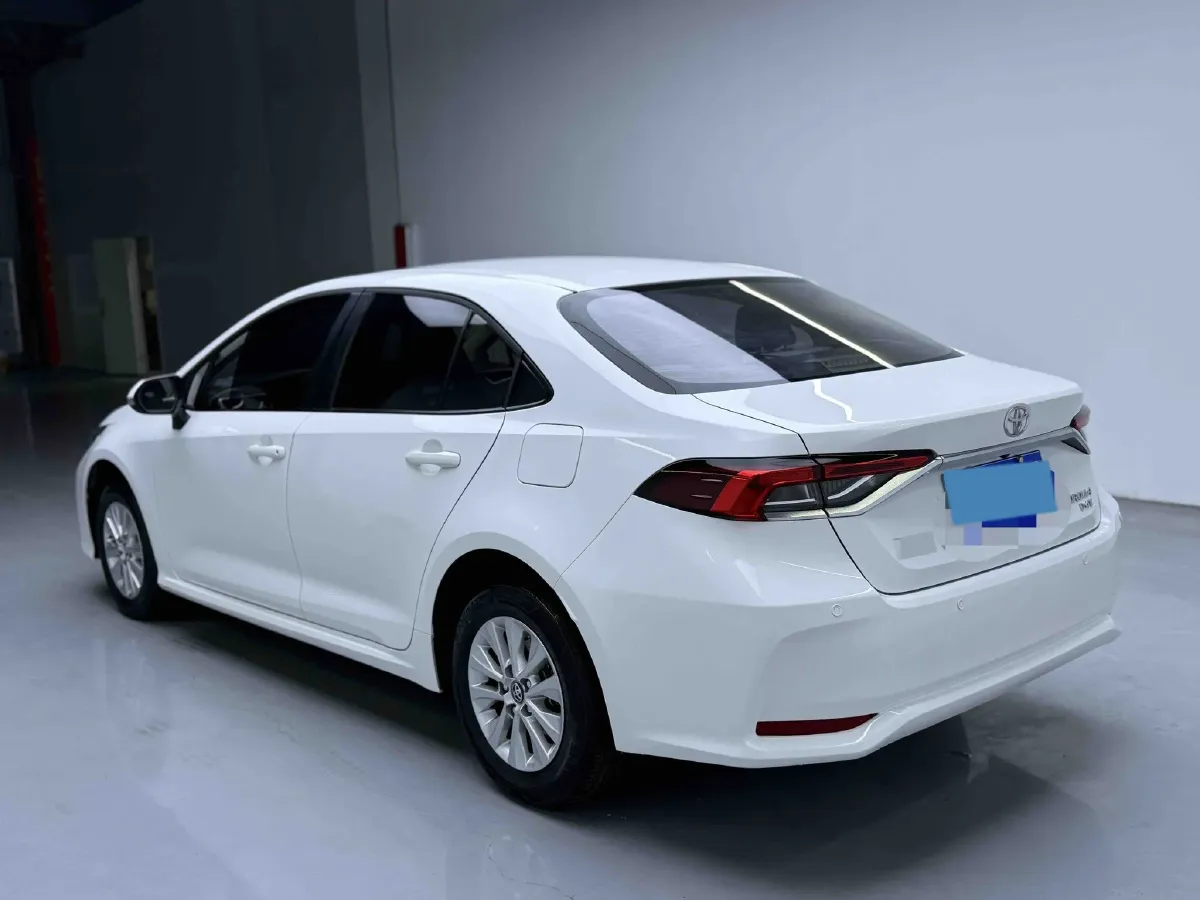 2022 Toyota Corolla 1.2T 116HP L4 CVT,autocango,china used car exporter,china ev exporter,chinese used car exporter,chinese used ev exporter