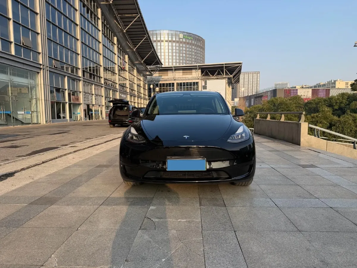 2022 Tesla Model Y BEV 60KWH,autocango,china used car exporter,china ev exporter,chinese used car exporter,chinese used ev exporter