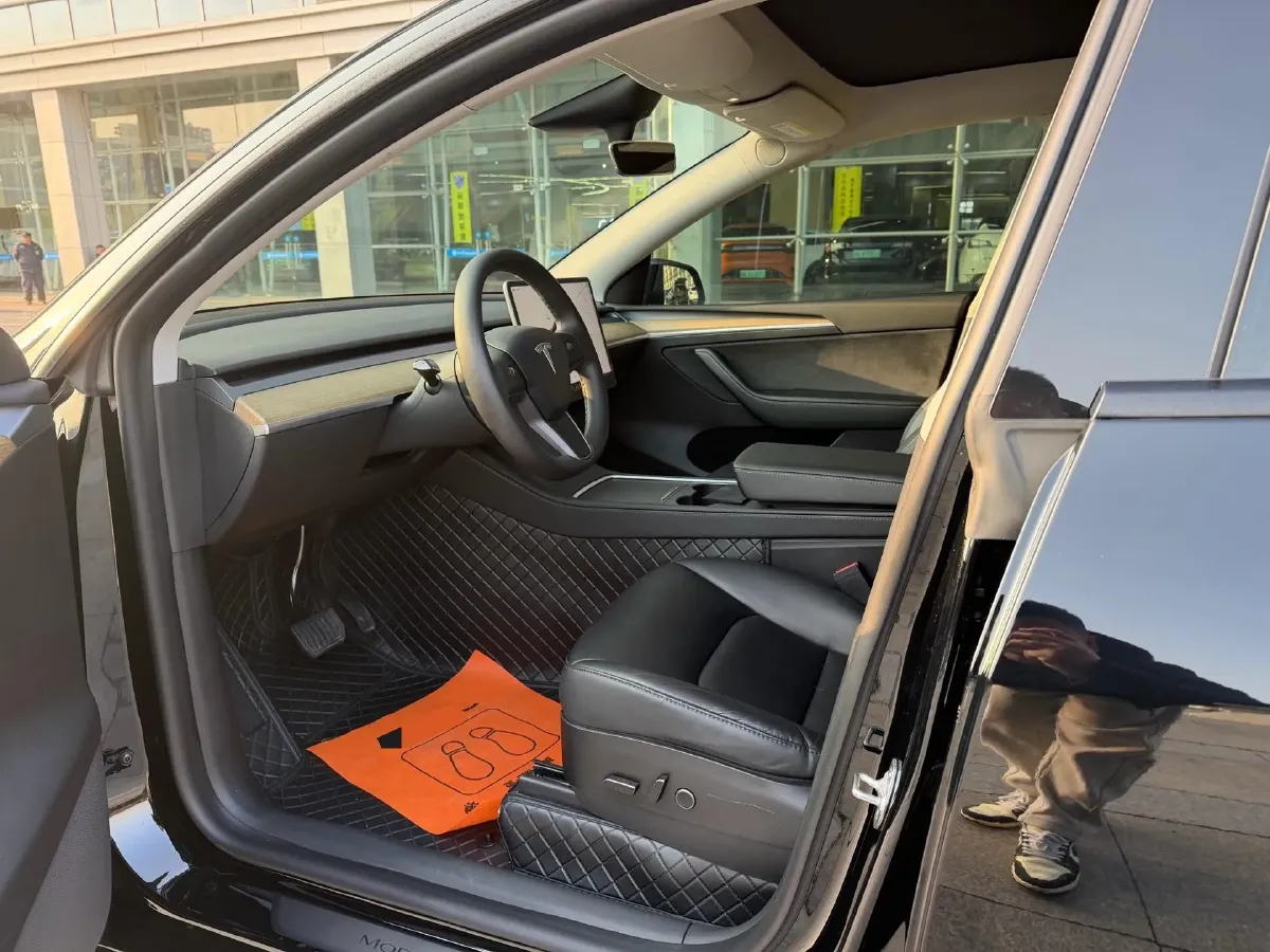 2022 Tesla Model Y BEV 60KWH,autocango,china used car exporter,china ev exporter,chinese used car exporter,chinese used ev exporter