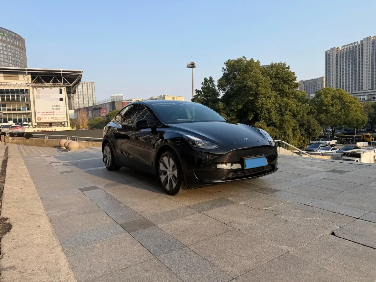 2022 Tesla Model Y BEV 60KWH,autocango,china used car exporter,china ev exporter,chinese used car exporter,chinese used ev exporter