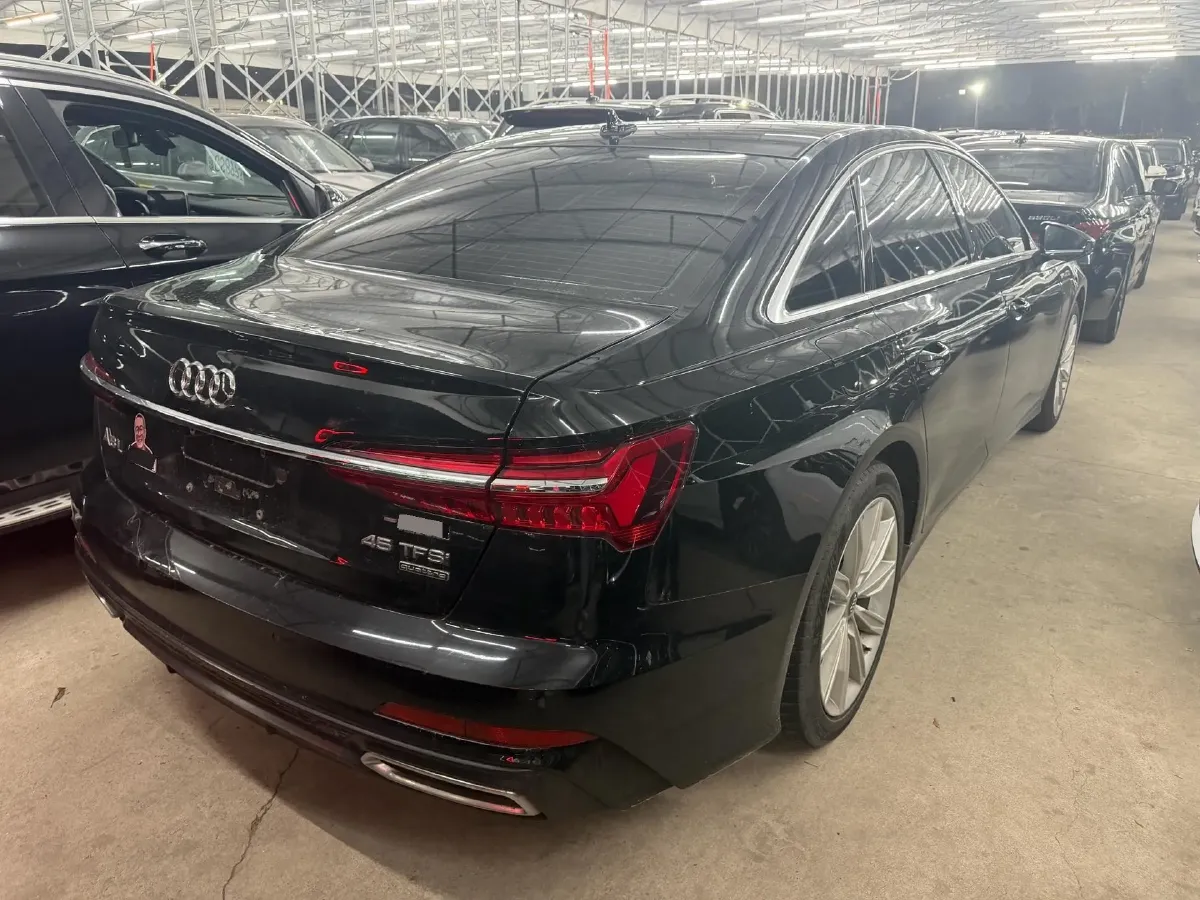 2020 Audi A6L 2.0T 224HP L4 7DCT,autocango,china used car exporter,china ev exporter,chinese used car exporter,chinese used ev exporter
