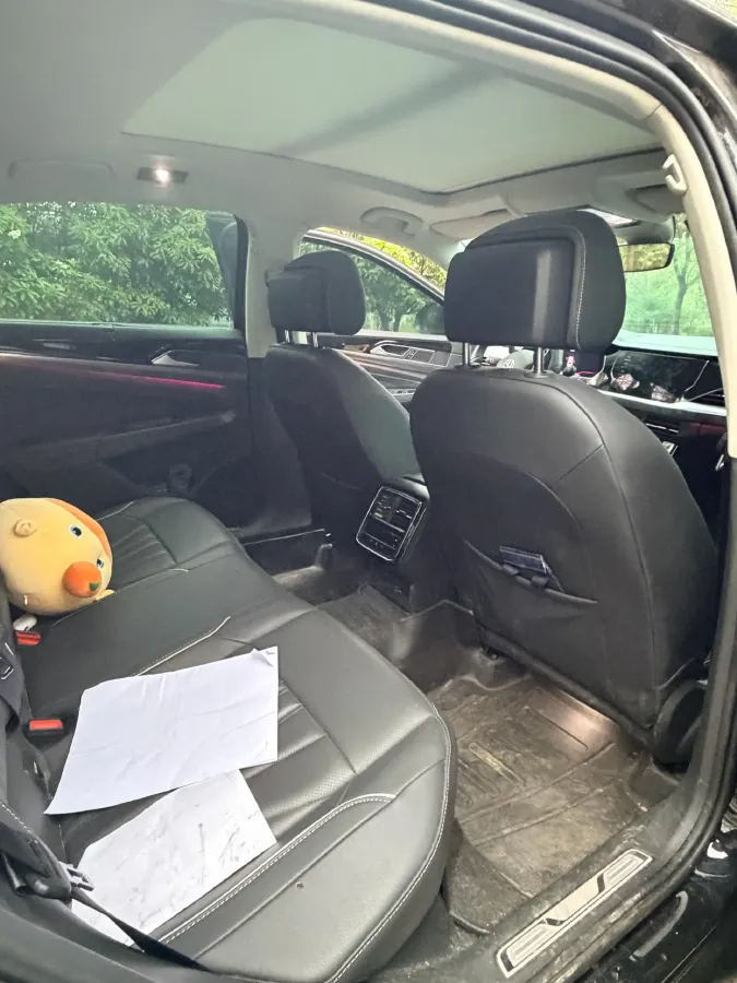 2024 Volkswagen Passat 2.0T 220HP L4 7DCT,autocango,china used car exporter,china ev exporter,chinese used car exporter,chinese used ev exporter