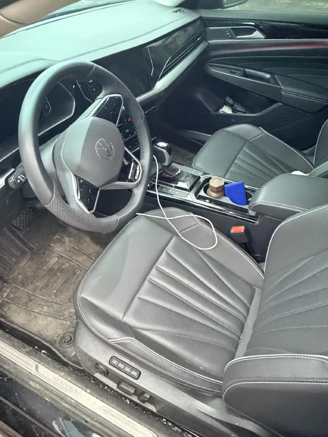 2024 Volkswagen Passat 2.0T 220HP L4 7DCT,autocango,china used car exporter,china ev exporter,chinese used car exporter,chinese used ev exporter