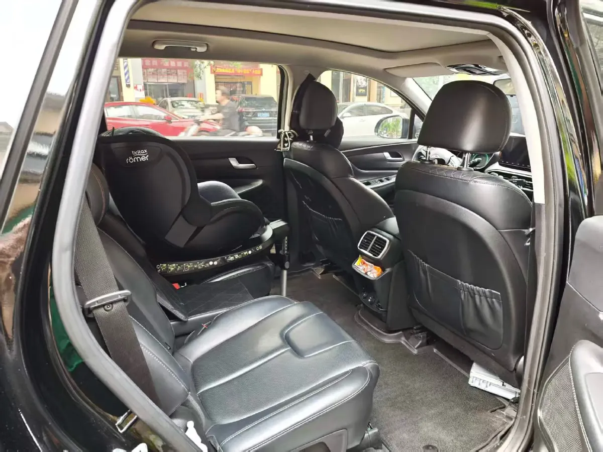 2021 Toyota RAV4 2.5L 178HP L4 E-CVT Hybrid,autocango,china used car exporter,china ev exporter,chinese used car exporter,chinese used ev exporter