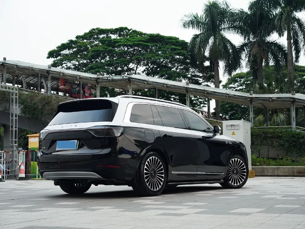 2024 AITO AITO M9 1.5T 152HP L4 REEV 42KWH,autocango,china used car exporter,china ev exporter,chinese used car exporter,chinese used ev exporter