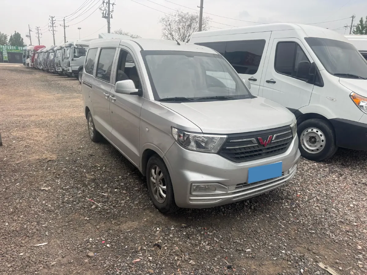 2022 JinBei Little Sea Lion X30 1.5L 102HP L4 5MT,autocango,china used car exporter,china ev exporter,chinese used car exporter,chinese used ev exporter