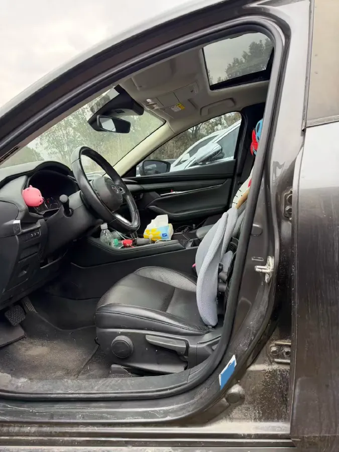 2020 Mazda 3 Axela 2.0L 158HP L4 6AT,autocango,china used car exporter,china ev exporter,chinese used car exporter,chinese used ev exporter