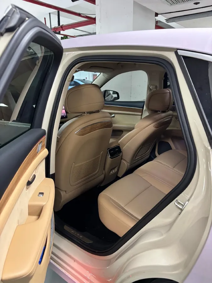 2022 Lincoln Corsair 2.0T 245HP L4 8AT,autocango,china used car exporter,china ev exporter,chinese used car exporter,chinese used ev exporter