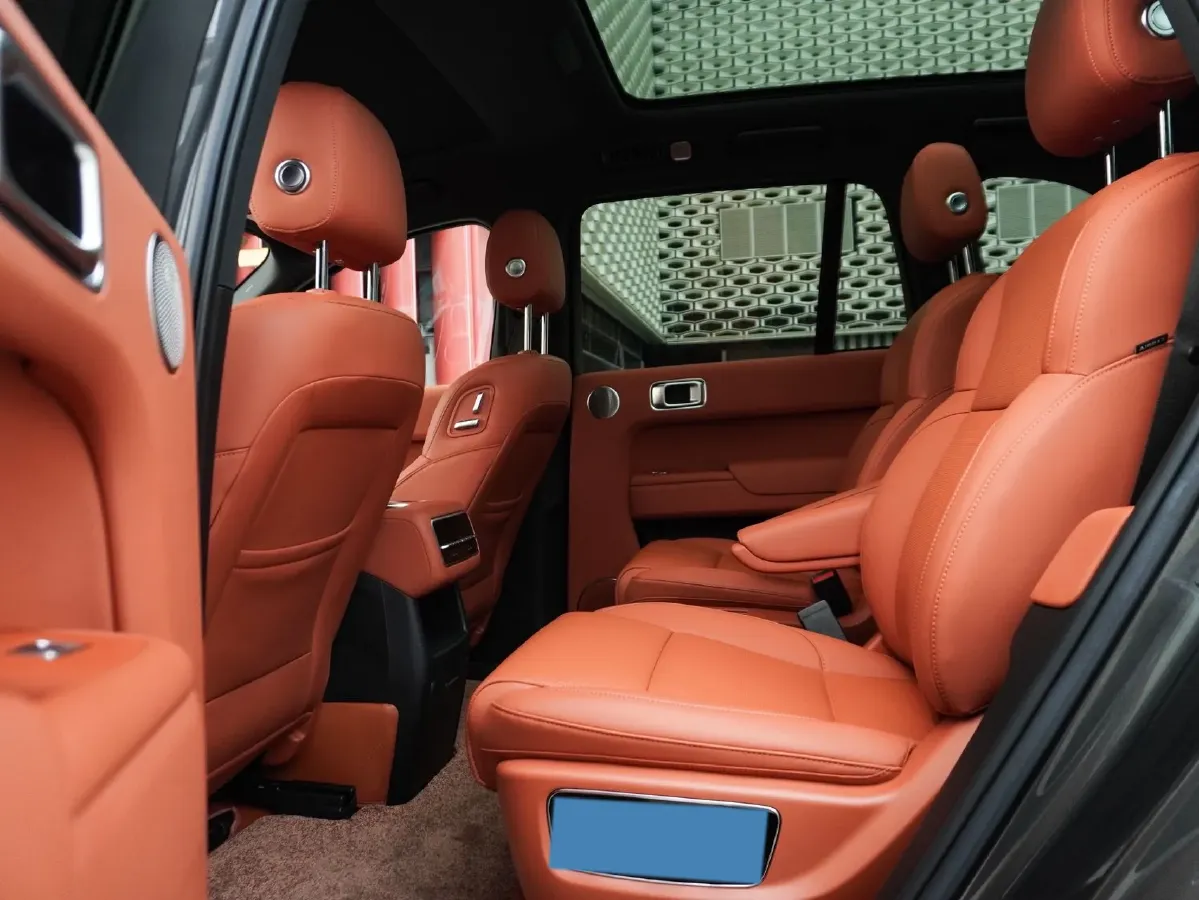 2023 Li L8 Range Extended 154HP REEV 40.9KWH,autocango,china used car exporter,china ev exporter,chinese used car exporter,chinese used ev exporter