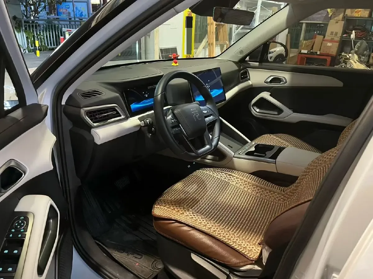 2024 BYD YuanUP BEV 45.12KWH,autocango,china used car exporter,china ev exporter,chinese used car exporter,chinese used ev exporter