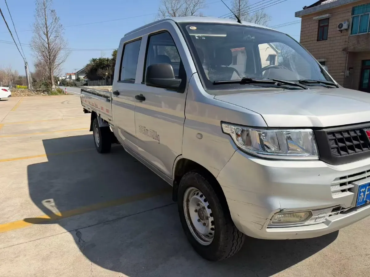 2019 WuLing RongGuang New Truck 1.5L 107HP L4 5MT,autocango,china used car exporter,china ev exporter,chinese used car exporter,chinese used ev exporter
