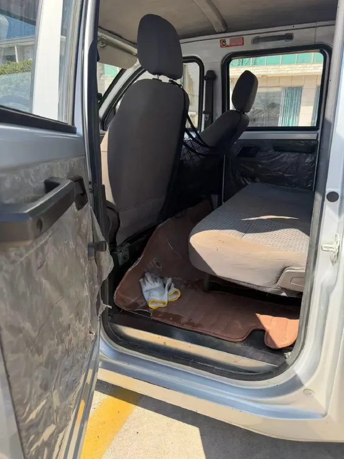 2019 WuLing RongGuang New Truck 1.5L 107HP L4 5MT,autocango,china used car exporter,china ev exporter,chinese used car exporter,chinese used ev exporter