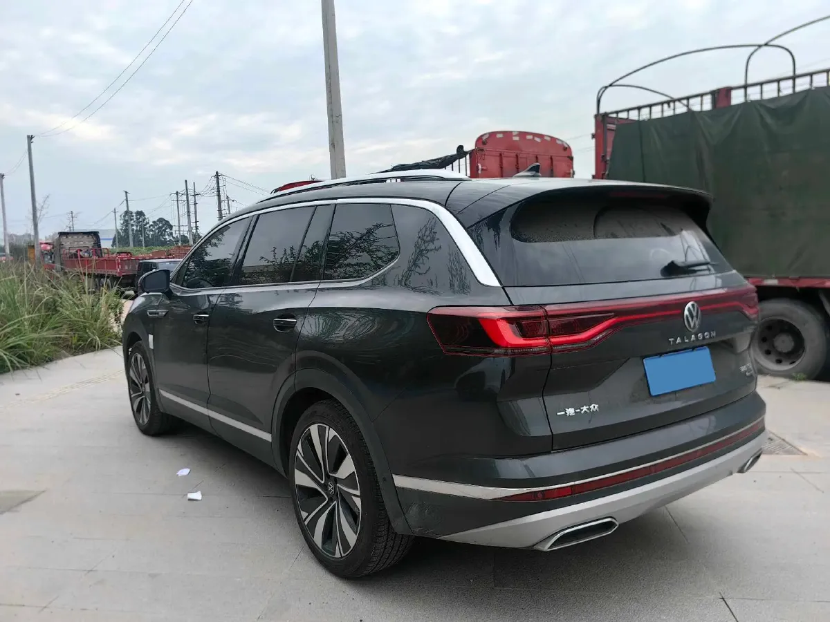 2024 Volkswagen Talagon 2.0T 220HP L4 7DCT,autocango,china used car exporter,china ev exporter,chinese used car exporter,chinese used ev exporter