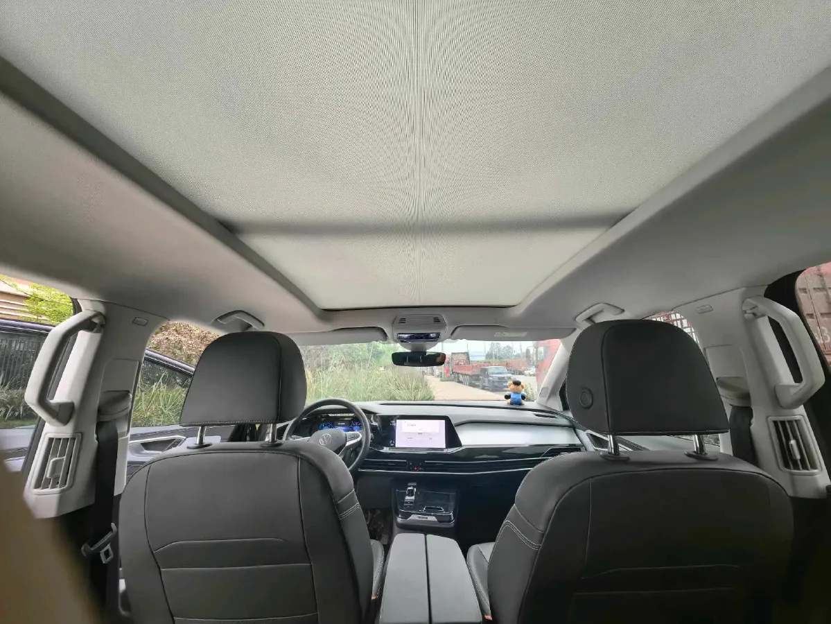 2024 Volkswagen Talagon 2.0T 220HP L4 7DCT,autocango,china used car exporter,china ev exporter,chinese used car exporter,chinese used ev exporter