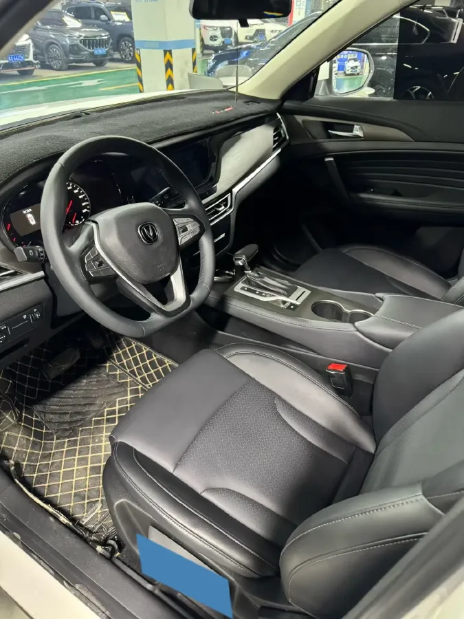 2019 ChangAn CS35 Plus 1.4T 158HP L4 7DCT,autocango,china used car exporter,china ev exporter,chinese used car exporter,chinese used ev exporter