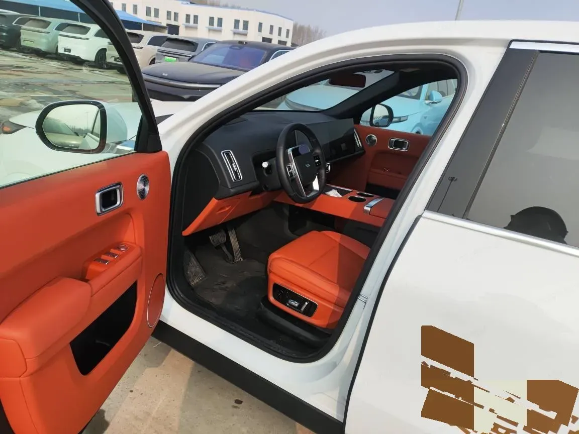 2025 Li L8 Range Extended 154HP REEV,autocango,china used car exporter,china ev exporter,chinese used car exporter,chinese used ev exporter