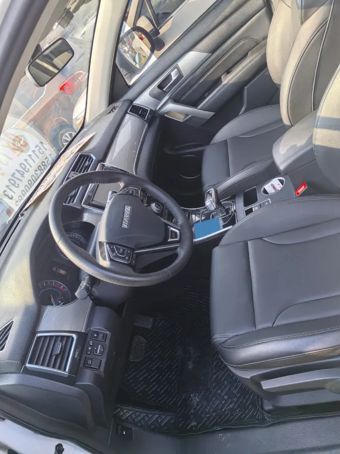 2018 Haval H2 1.5T 150HP L4 7DCT,autocango,china used car exporter,china ev exporter,chinese used car exporter,chinese used ev exporter