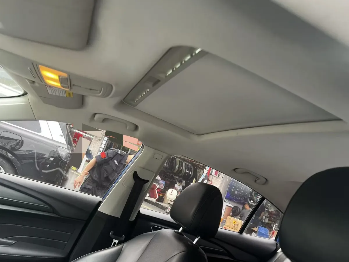 2019 Roewe i5 1.5L 120HP L4 CVT,autocango,china used car exporter,china ev exporter,chinese used car exporter,chinese used ev exporter