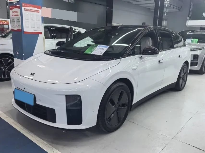 2025 Li i6 BEV,autocango,china used car exporter,china ev exporter,chinese used car exporter,chinese used ev exporter