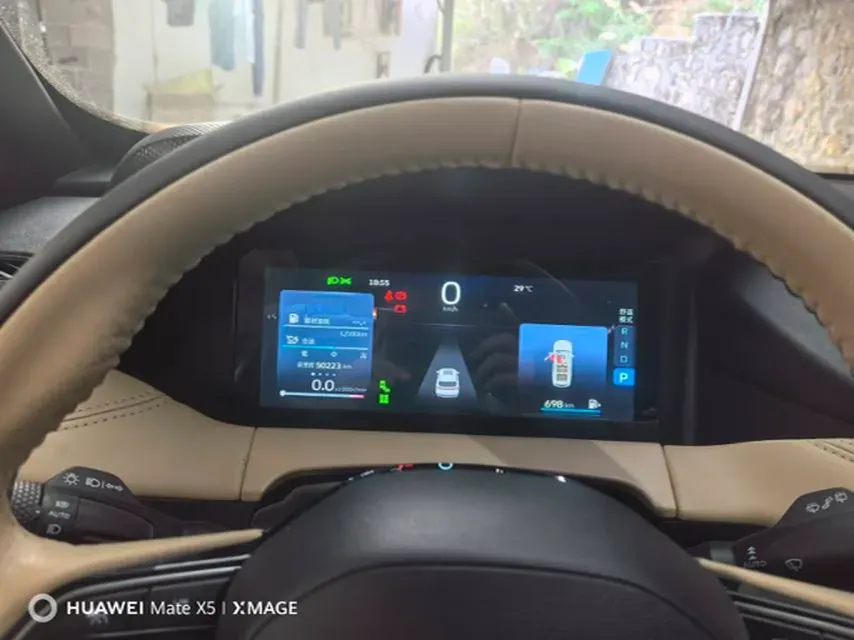 2023 Geely Okavango L 2.0T 218HP L4 7DCT,autocango,china used car exporter,china ev exporter,chinese used car exporter,chinese used ev exporter