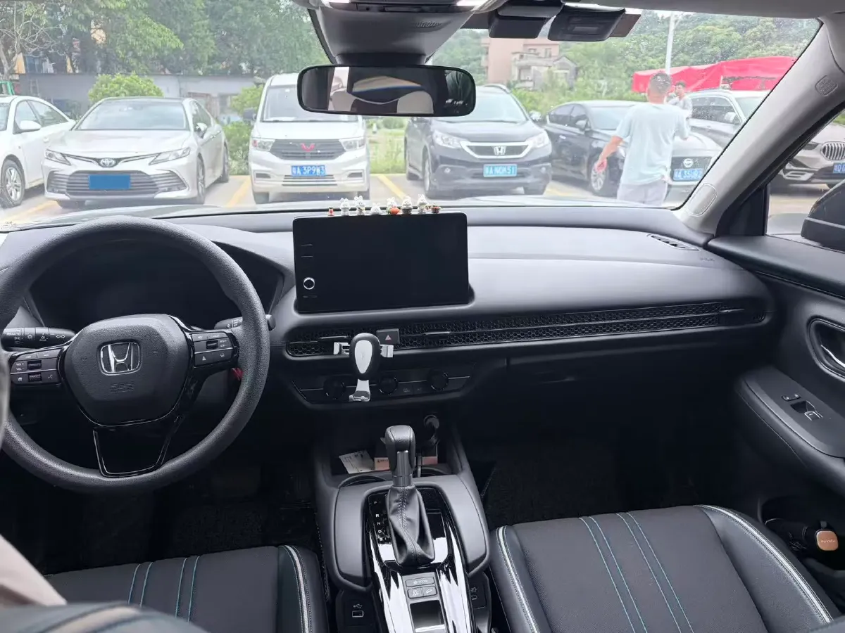 2023 Honda HR-V 1.5T 182HP L4 CVT,autocango,china used car exporter,china ev exporter,chinese used car exporter,chinese used ev exporter