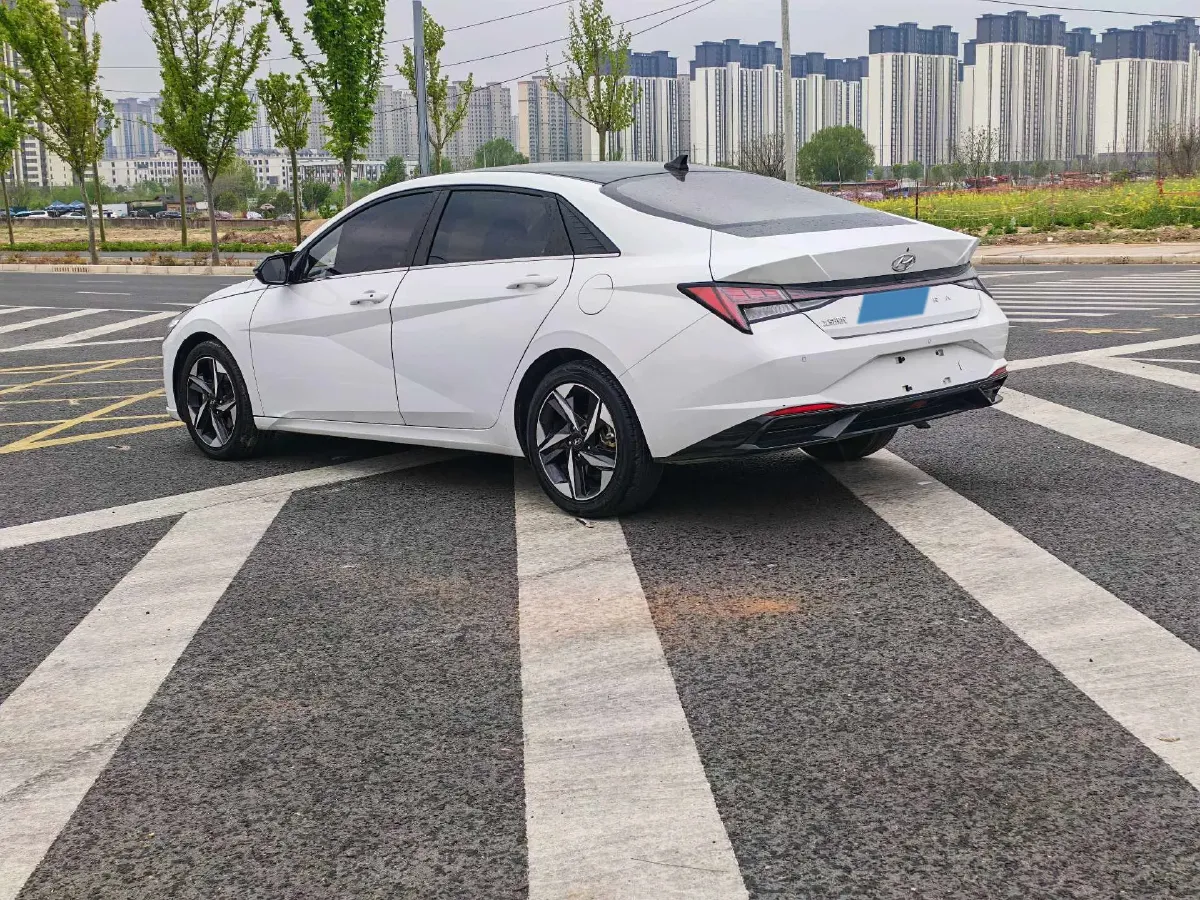 2021 Hyundai Elantra 1.5L 115HP L4 CVT,autocango,china used car exporter,china ev exporter,chinese used car exporter,chinese used ev exporter