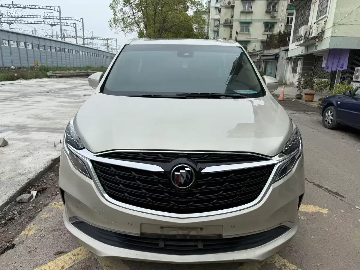 2022 Buick GL8 2.0T 237HP L4 9AT,autocango,china used car exporter,china ev exporter,chinese used car exporter,chinese used ev exporter
