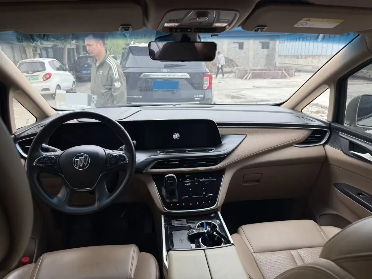 2022 Buick GL8 2.0T 237HP L4 9AT,autocango,china used car exporter,china ev exporter,chinese used car exporter,chinese used ev exporter