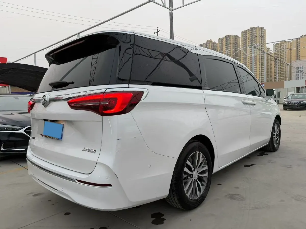 2021 Buick GL8 2.0T 237HP L4 9AT,autocango,china used car exporter,china ev exporter,chinese used car exporter,chinese used ev exporter