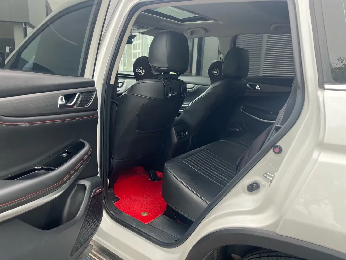 2020 ChangAn CS75 1.5T 178HP L4 7DCT,autocango,china used car exporter,china ev exporter,chinese used car exporter,chinese used ev exporter