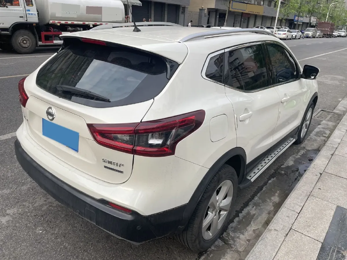 2021 Nissan Qashqai 2.0L 151HP L4 CVT,autocango,china used car exporter,china ev exporter,chinese used car exporter,chinese used ev exporter