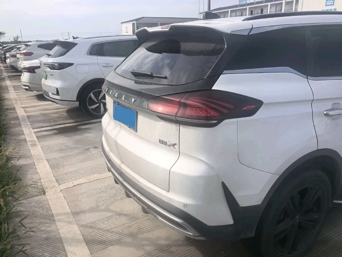 2022 Geely Azkarra 1.8T 184HP L4 7DCT,autocango,china used car exporter,china ev exporter,chinese used car exporter,chinese used ev exporter