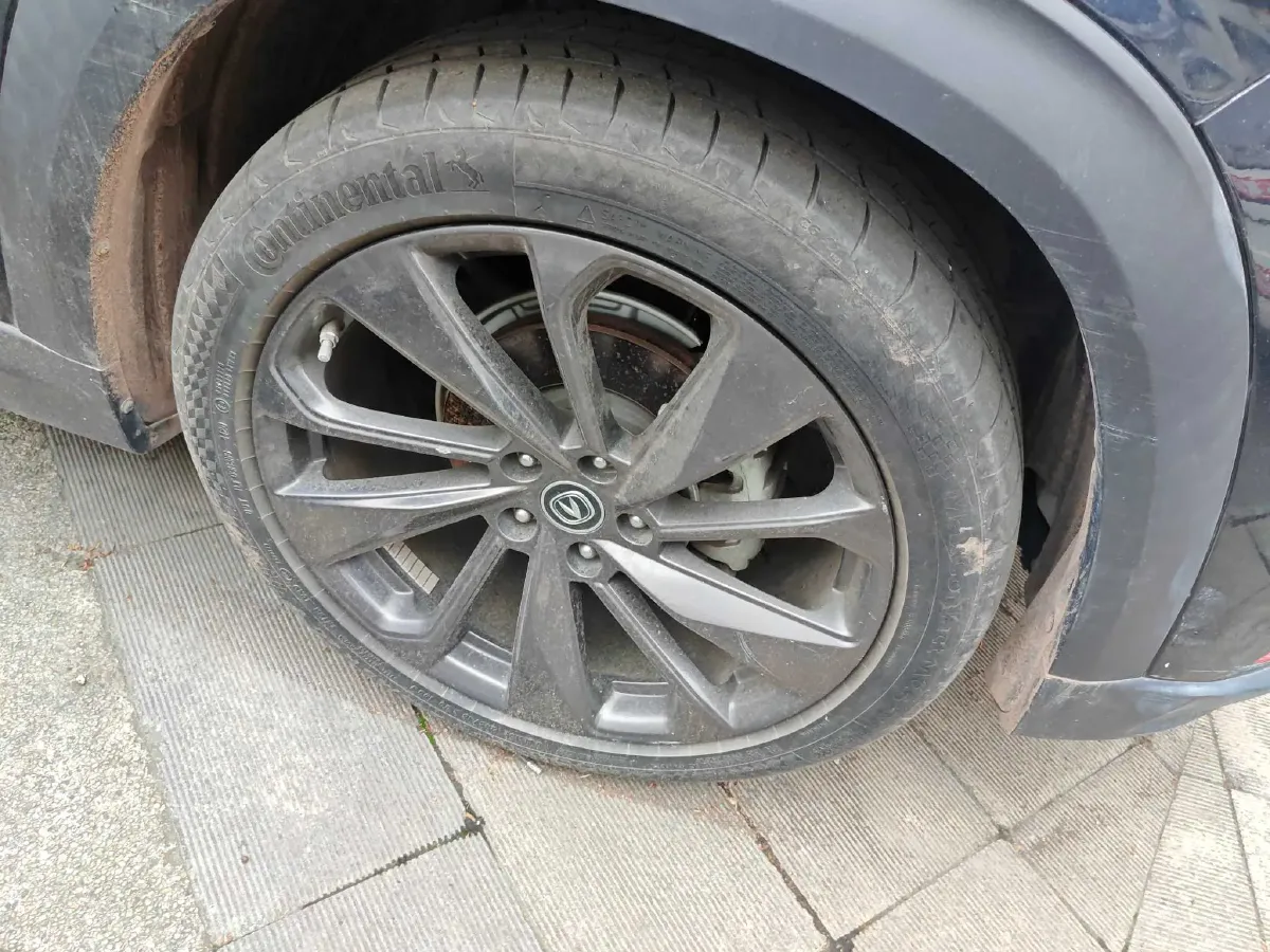 2020 ChangAn UNI-T 1.5T 180HP L4 7DCT,autocango,china used car exporter,china ev exporter,chinese used car exporter,chinese used ev exporter