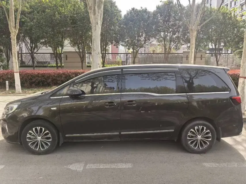 2021 Buick GL8 2.0T 237HP L4 9AT,autocango,china used car exporter,china ev exporter,chinese used car exporter,chinese used ev exporter