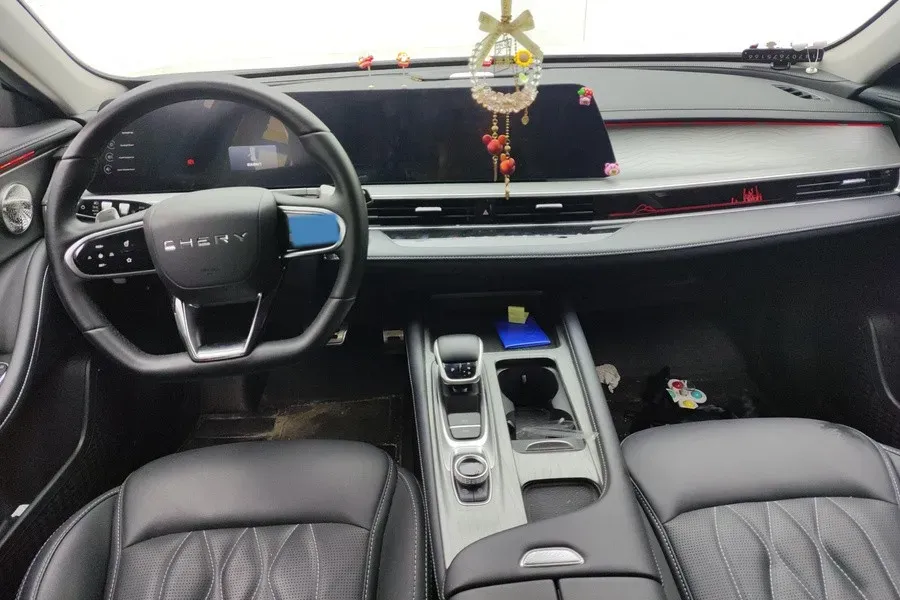 2023 Chery Arrizo 8 2.0T 254HP L4 7DCT,autocango,china used car exporter,china ev exporter,chinese used car exporter,chinese used ev exporter