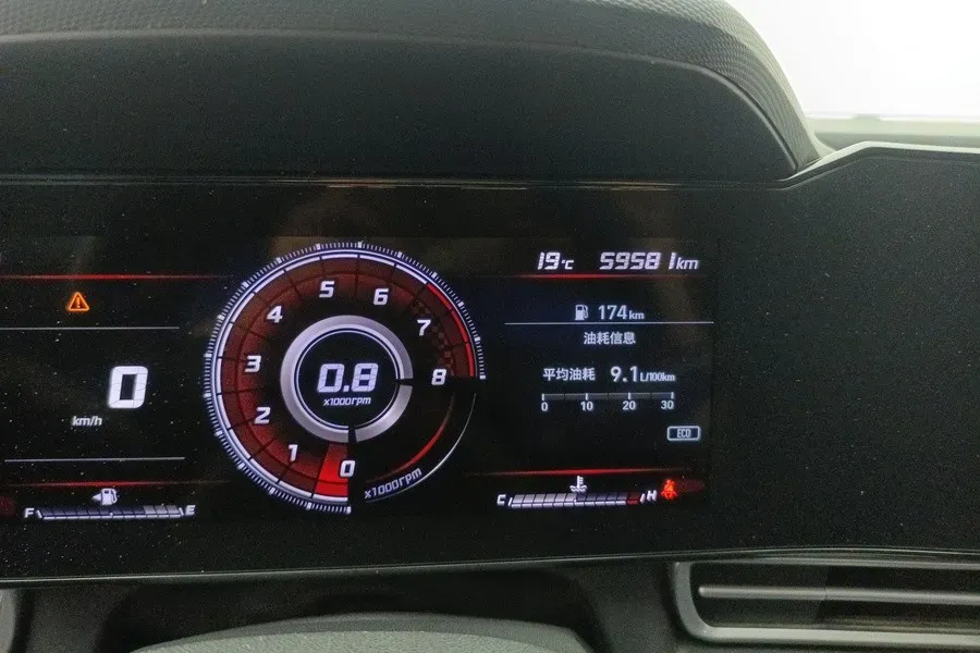 2021 Hyundai Elantra 1.5L 115HP L4 CVT,autocango,china used car exporter,china ev exporter,chinese used car exporter,chinese used ev exporter