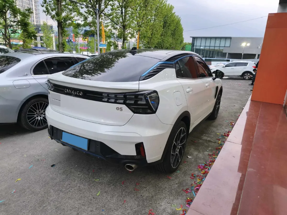 2022 LYNK&CO 05 2.0T 254HP L4 8AT,autocango,china used car exporter,china ev exporter,chinese used car exporter,chinese used ev exporter