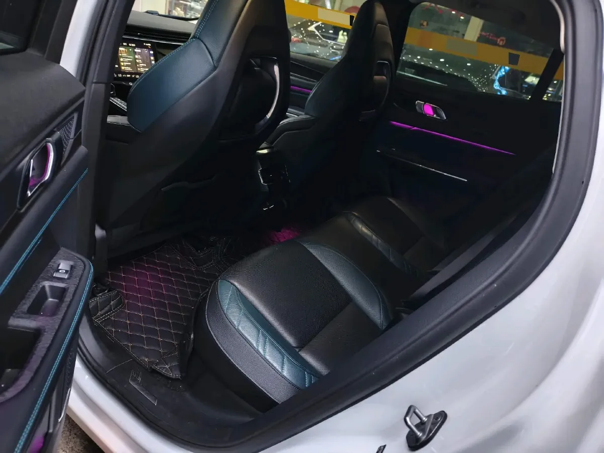 2022 LYNK&CO 05 2.0T 254HP L4 8AT,autocango,china used car exporter,china ev exporter,chinese used car exporter,chinese used ev exporter