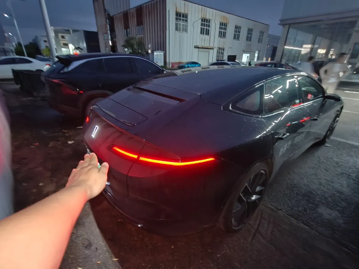 2025 Avatr 12 BEV,autocango,china used car exporter,china ev exporter,chinese used car exporter,chinese used ev exporter